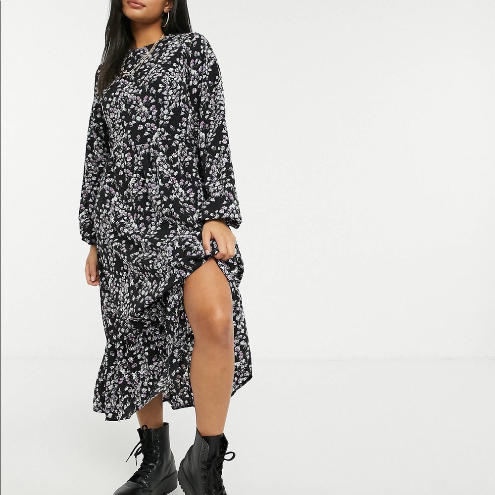 Misguided ruffle hem midi floral smock dress